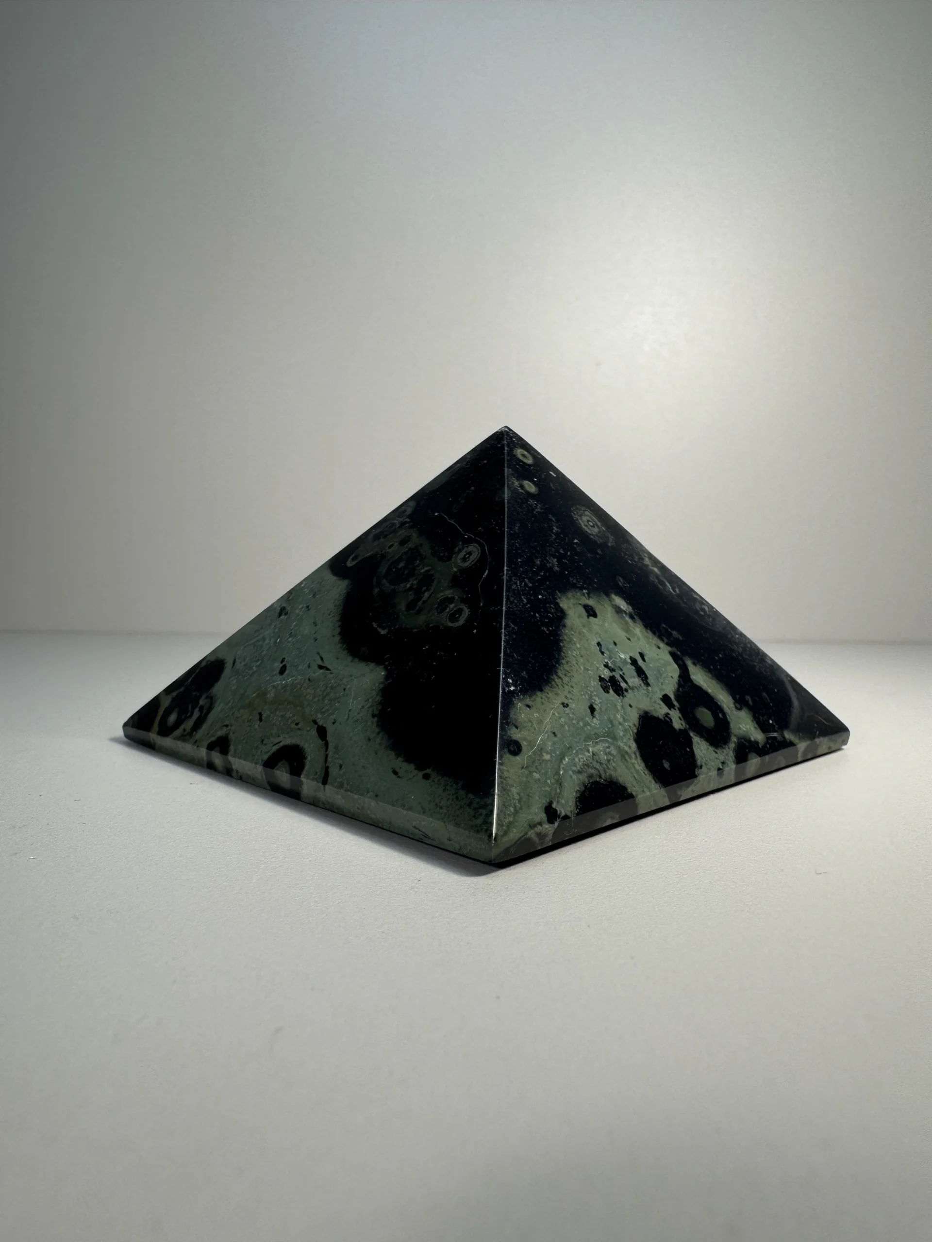 Jaspis 🐊 KAMBABA (Pyramída1)