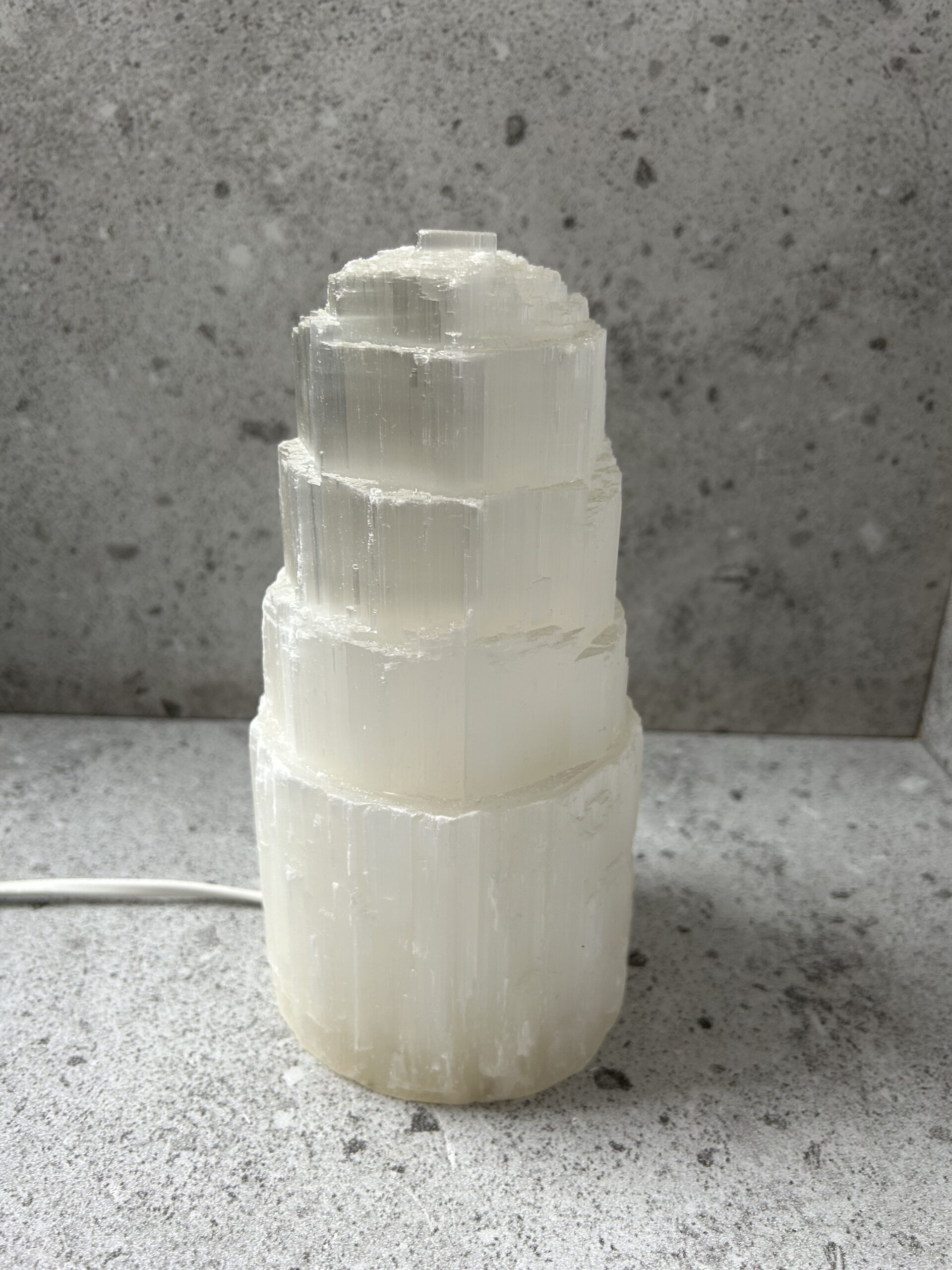 Selenit ✨ Lampa XL (2.5kg, 23cm) – Obrázok 4
