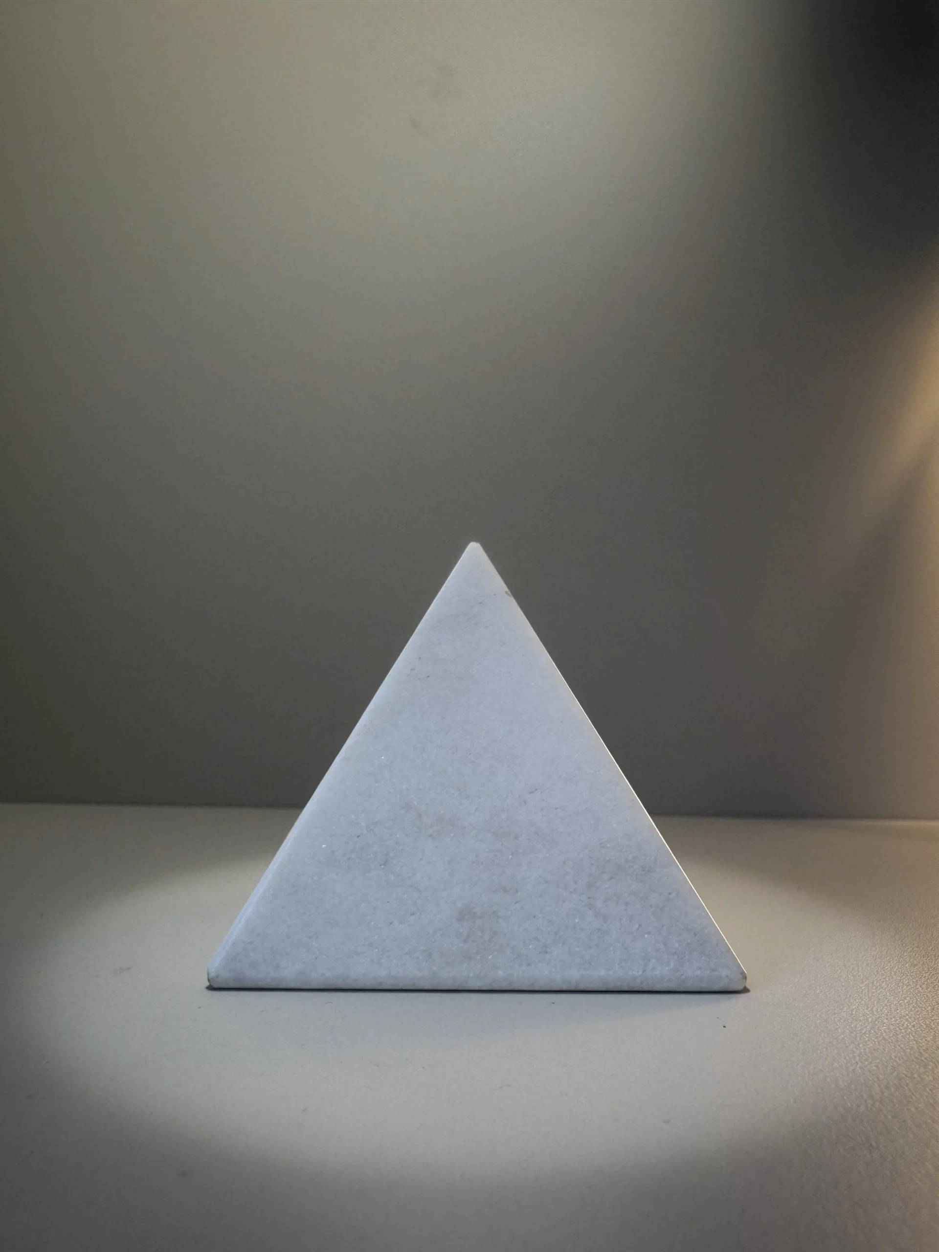 Ónyx Biely (Pyramída2) – Obrázok 2