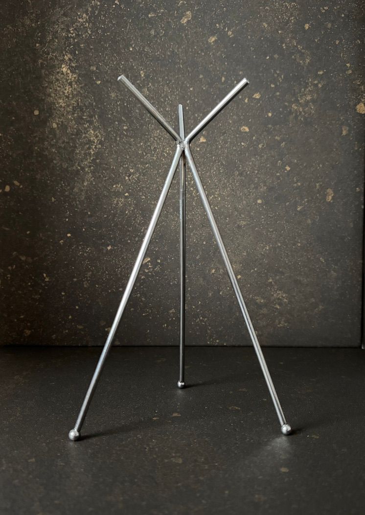 Dizajnový stojan 25cm (strieborný) – Obrázok 2